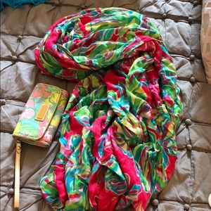 Lilly Scarf